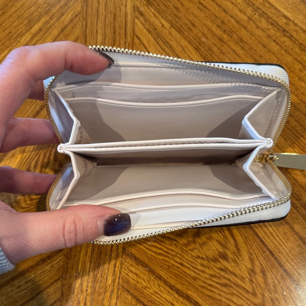 Michael Kors Blue and Cream Spiral Crossbody Bag Set - Picture 8 of 8